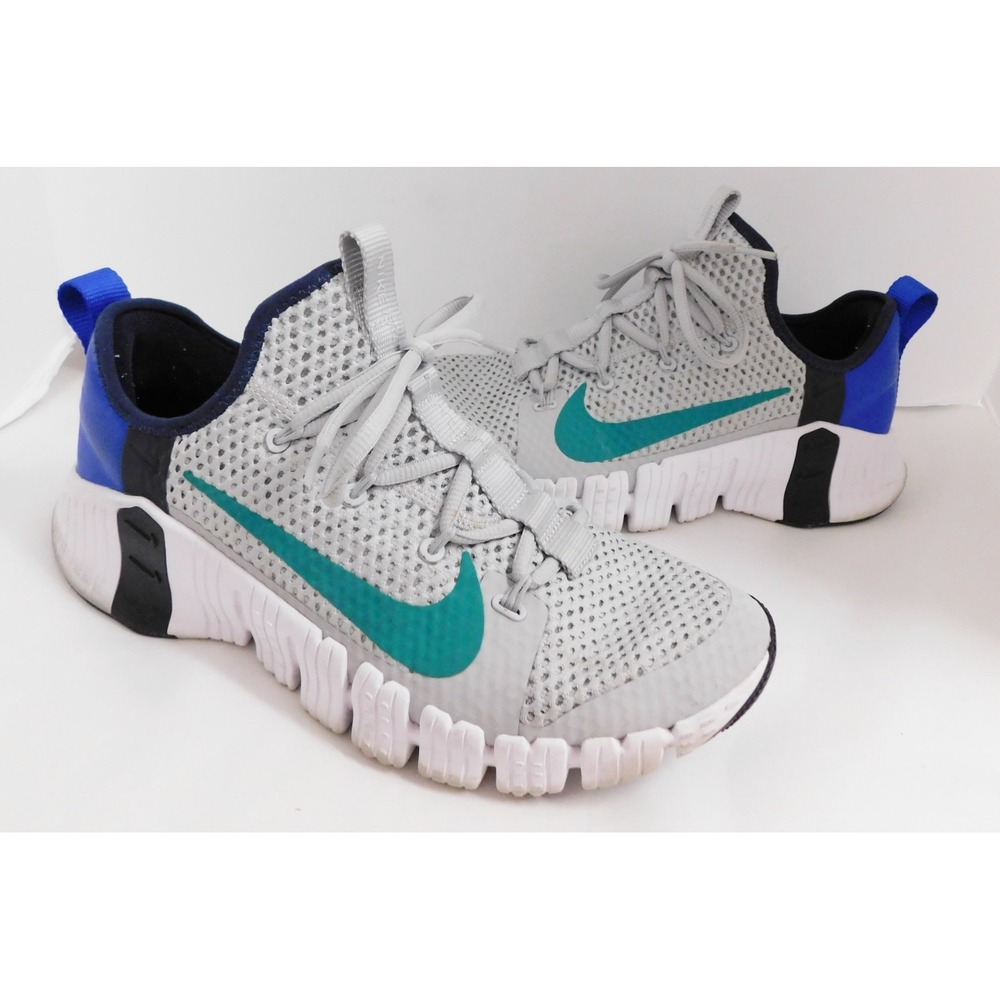 Nike Mens Free Metcon 3 CJ0861-043 Gray Running Shoes Sneakers Size 10